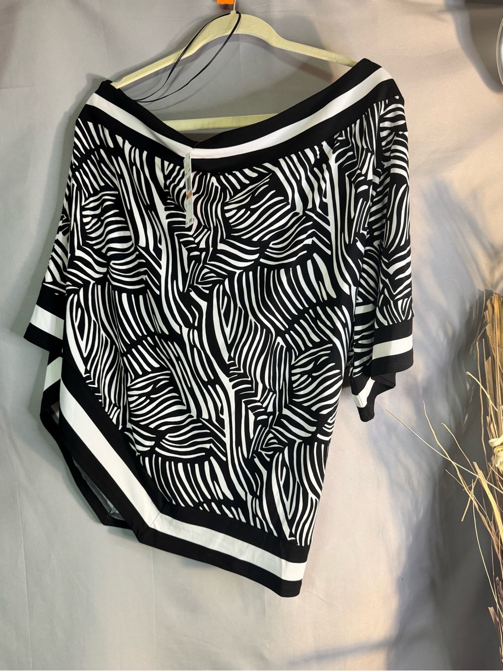 Black & White Zebra Print Women's off shoulder top